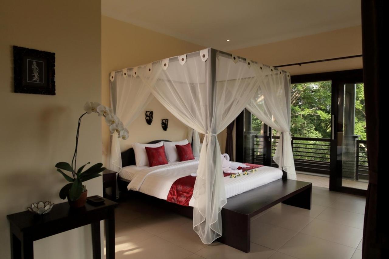 Villa Cahaya Perfectly Formed By The Natural Surrounding And Balinese Hospitality โลวินา ภายนอก รูปภาพ