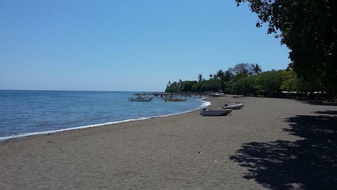 Villa Cahaya Perfectly Formed By The Natural Surrounding And Balinese Hospitality โลวินา ภายนอก รูปภาพ